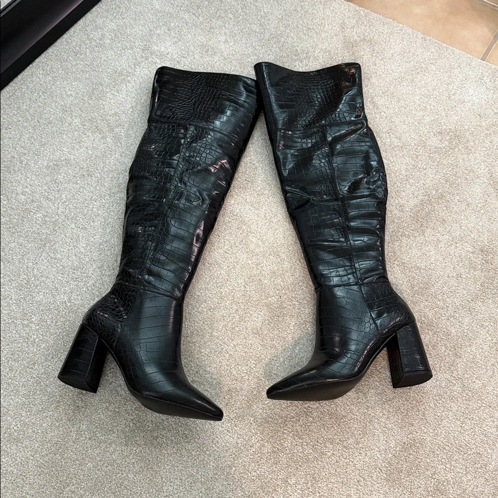 NIB Charles David Black Croco Faux Leather Over Knee Boots Size 8.5